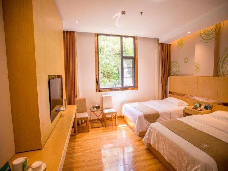 Greentree Inn Yunnan Dali Puhai Binhai Road Business Hotel Экстерьер фото