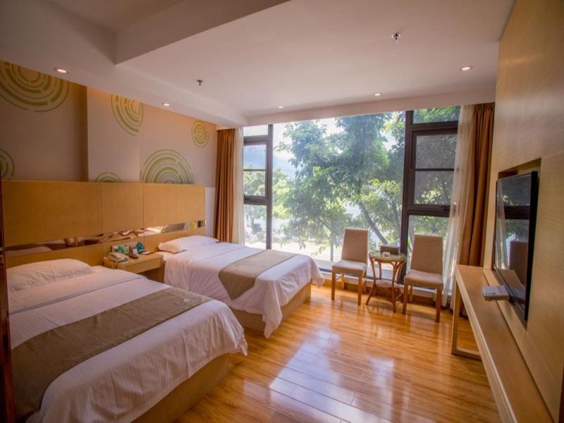 Greentree Inn Yunnan Dali Puhai Binhai Road Business Hotel Экстерьер фото