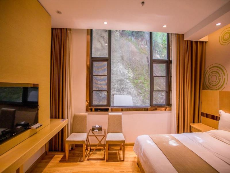 Greentree Inn Yunnan Dali Puhai Binhai Road Business Hotel Экстерьер фото