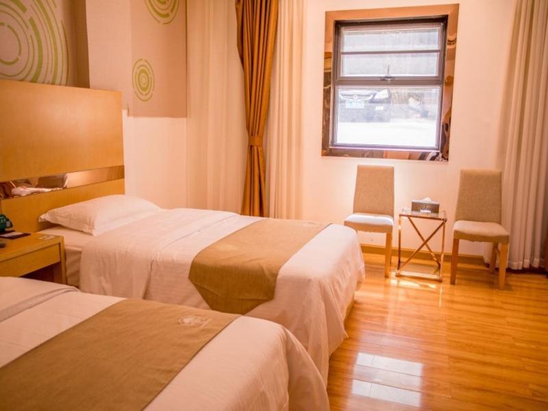 Greentree Inn Yunnan Dali Puhai Binhai Road Business Hotel Экстерьер фото