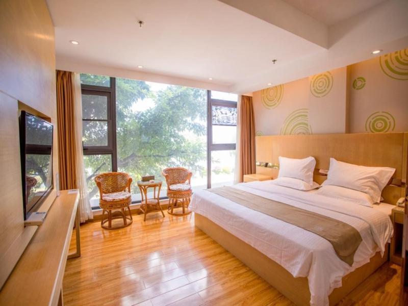 Greentree Inn Yunnan Dali Puhai Binhai Road Business Hotel Экстерьер фото