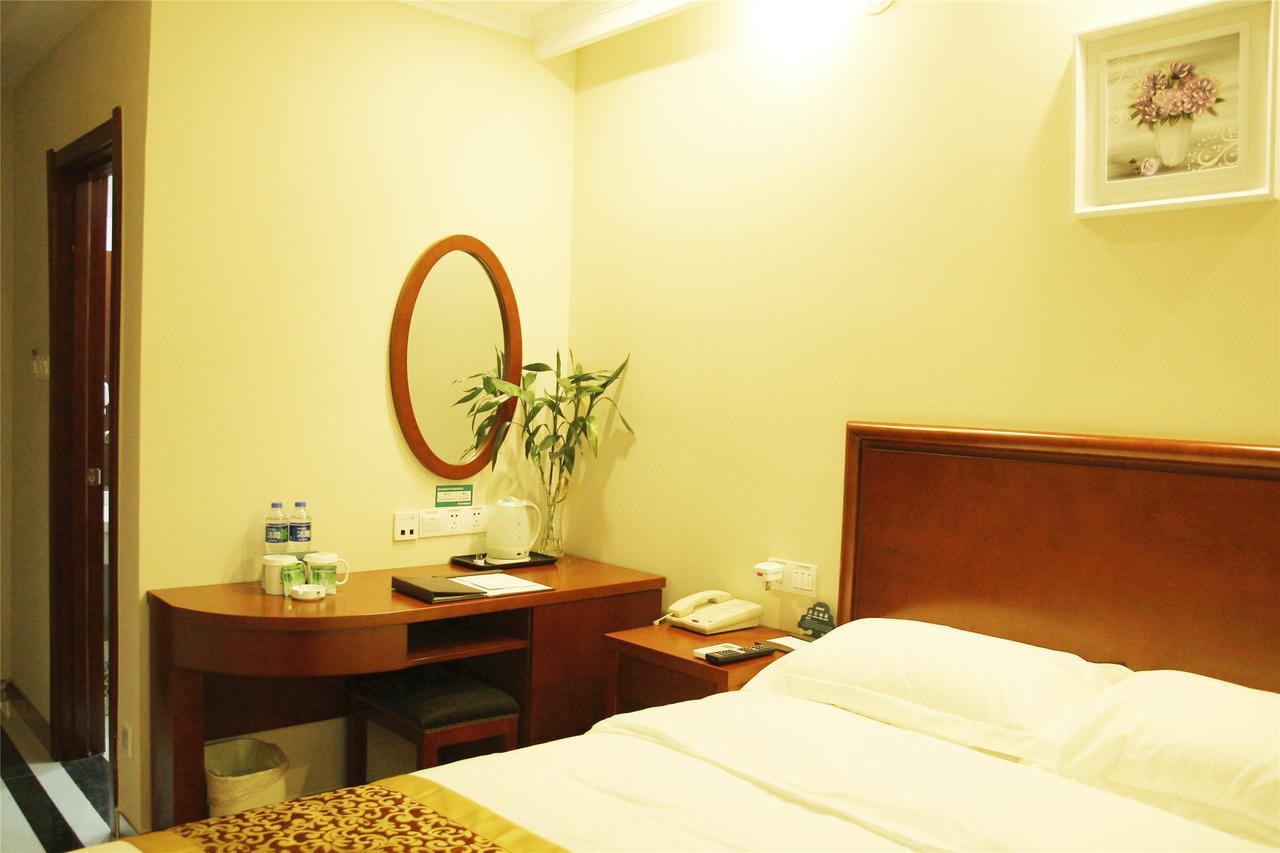 Greentree Inn Yunnan Dali Puhai Binhai Road Business Hotel Экстерьер фото